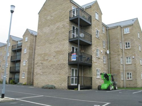 Rental property in Mytholmroyd West Yorkshire